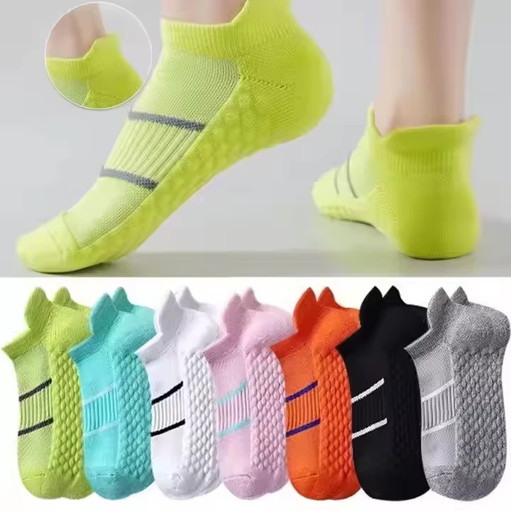 High Quality Terry Sole Socks Breathable Ankle Sports Socks suppliers